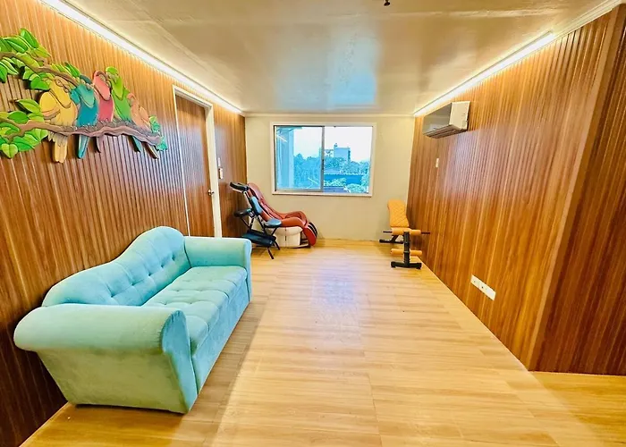 Apartment Letstay At Delsa 402 3-br 120-sqm *