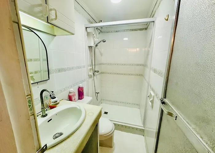 Letstay At Delsa 402 3-br 120-sqm Manila